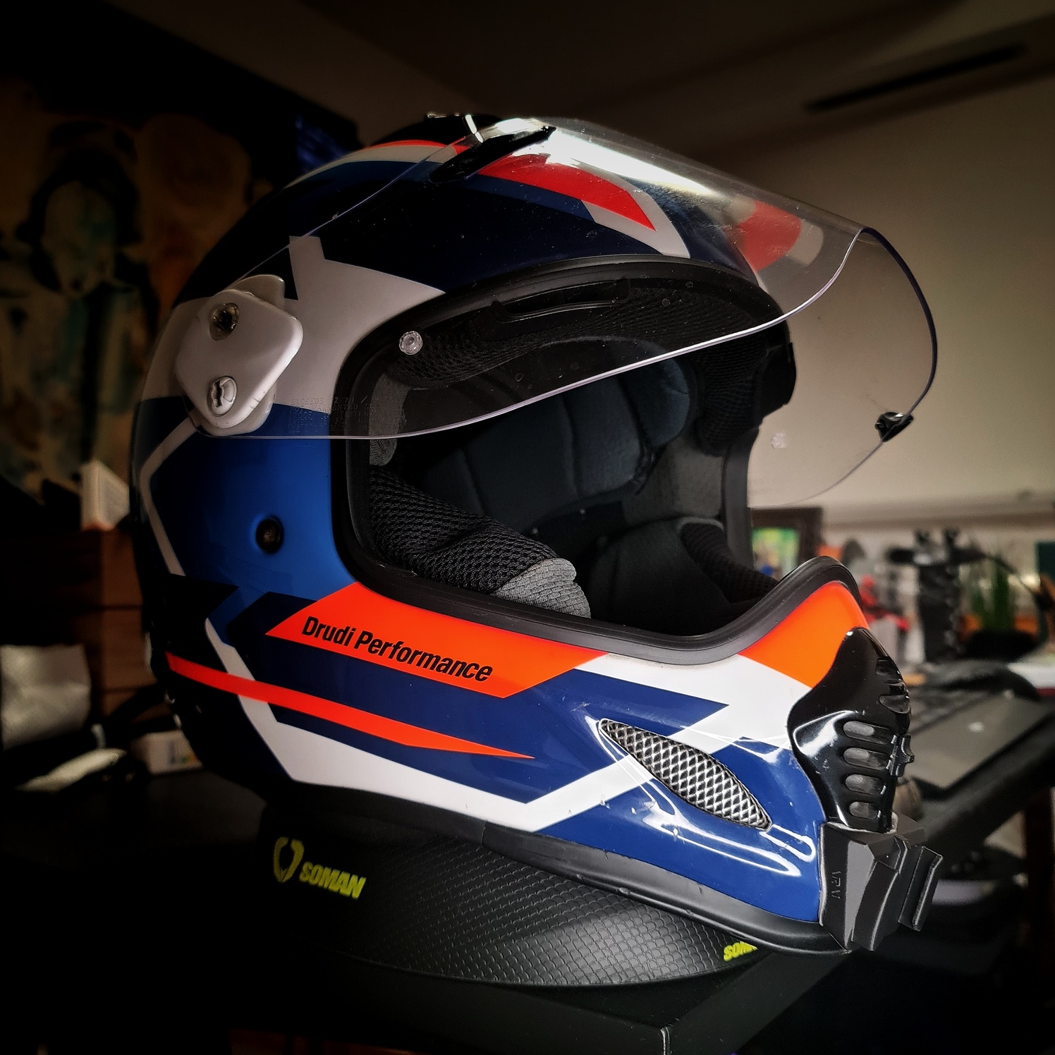 ARAI TOUR-X4 (XD4) ST
GoPro chin mount