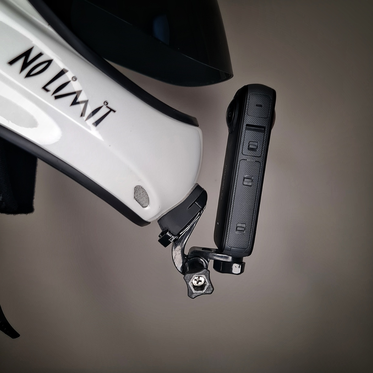 CHARLY NOLIMIT PARAGLIDING GoPro chin mount