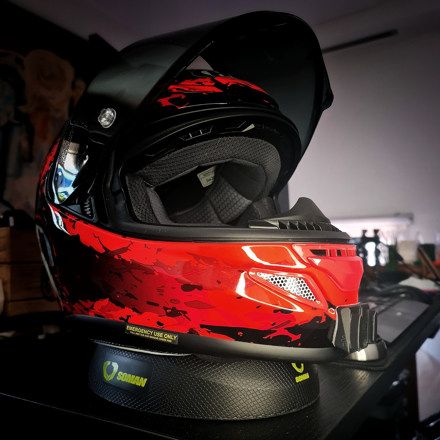 HJC RPHA 12
GoPro chin mount