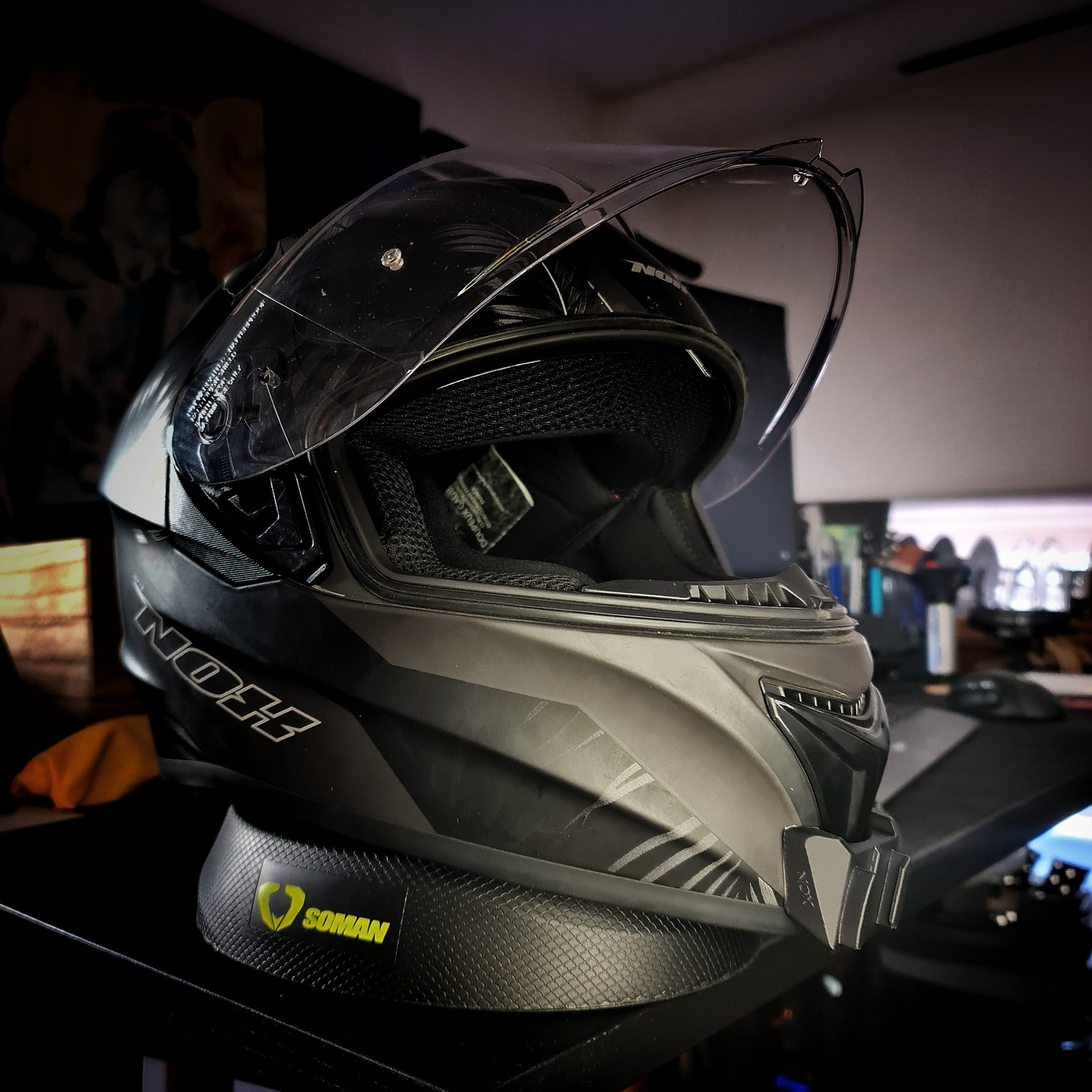 NOX N918
GoPro chin mount