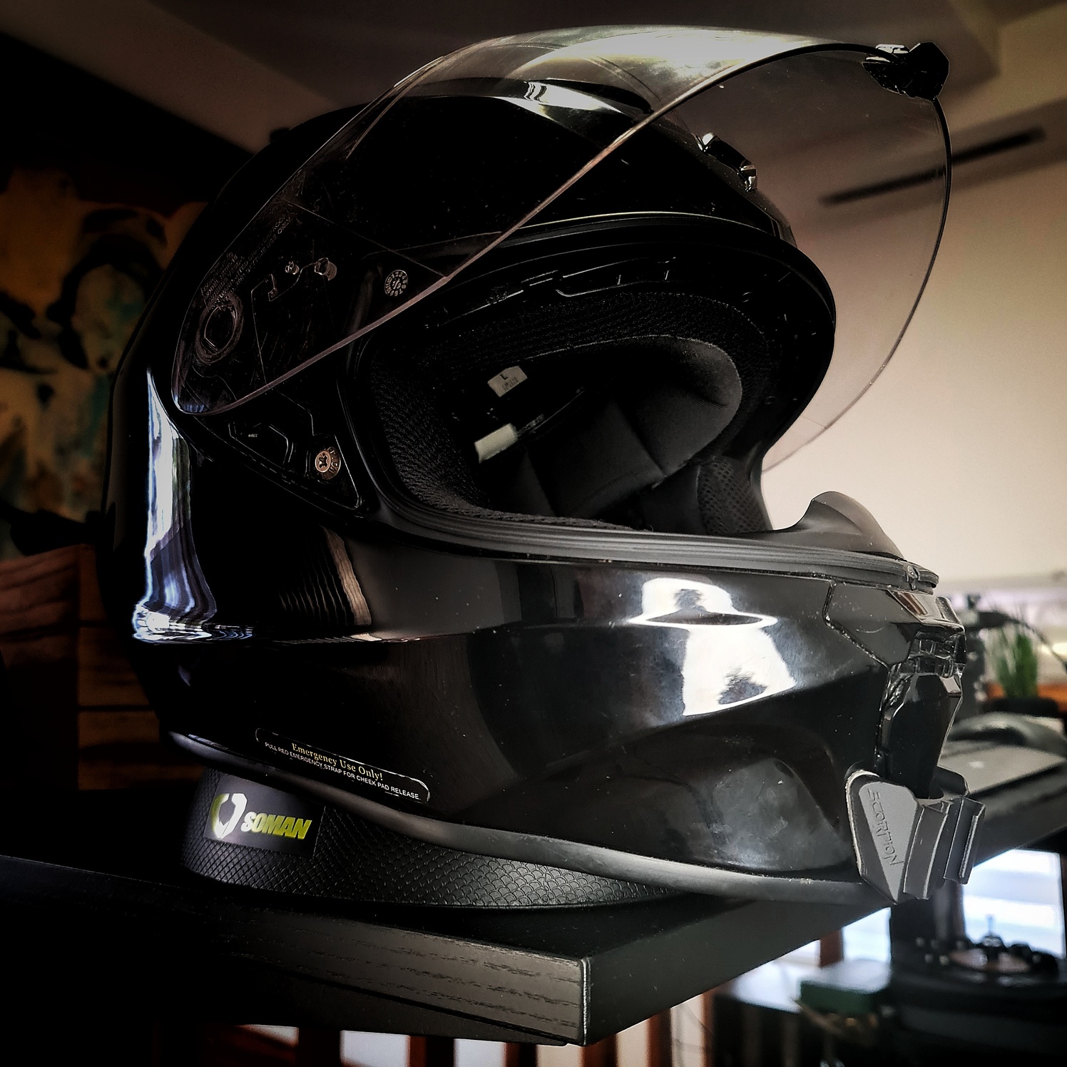 SCORPION EXO-R420
GoPro chin mount