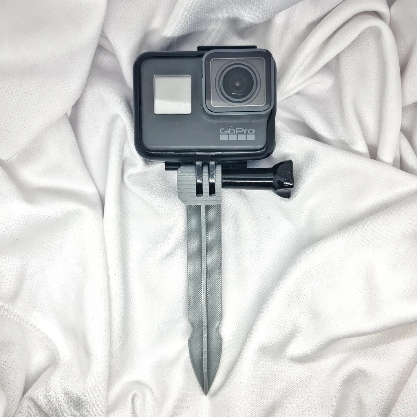 Nosač za GoPro sa šiljkom za zemlju