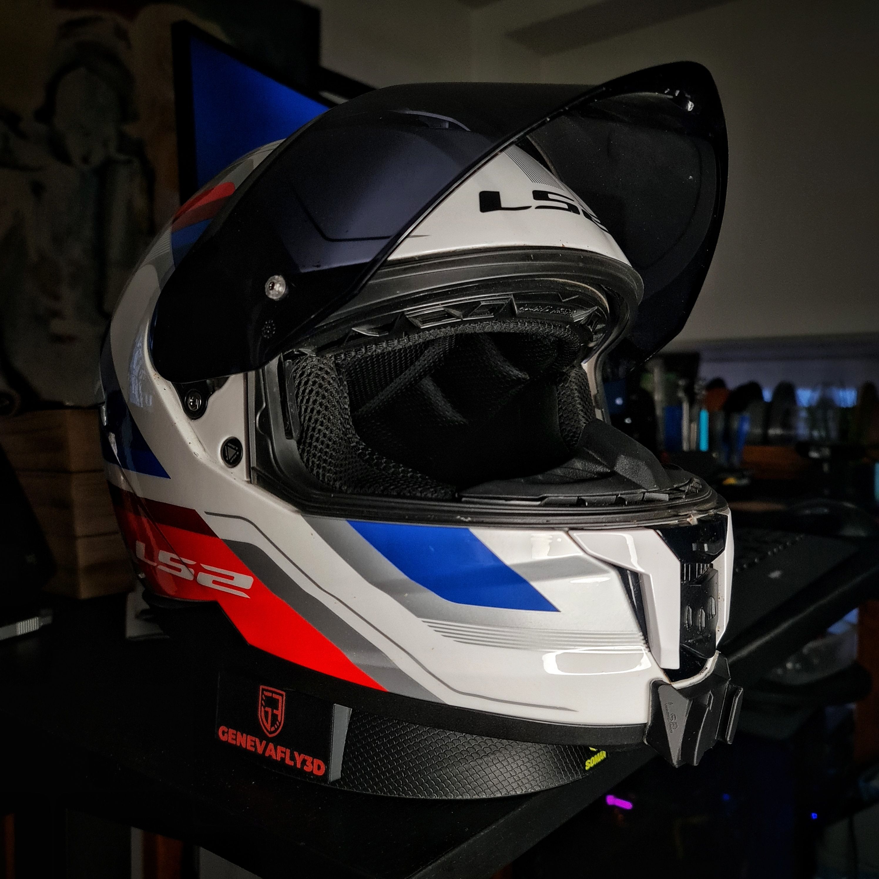 LS2 STREAM II F808
GoPro chin mount