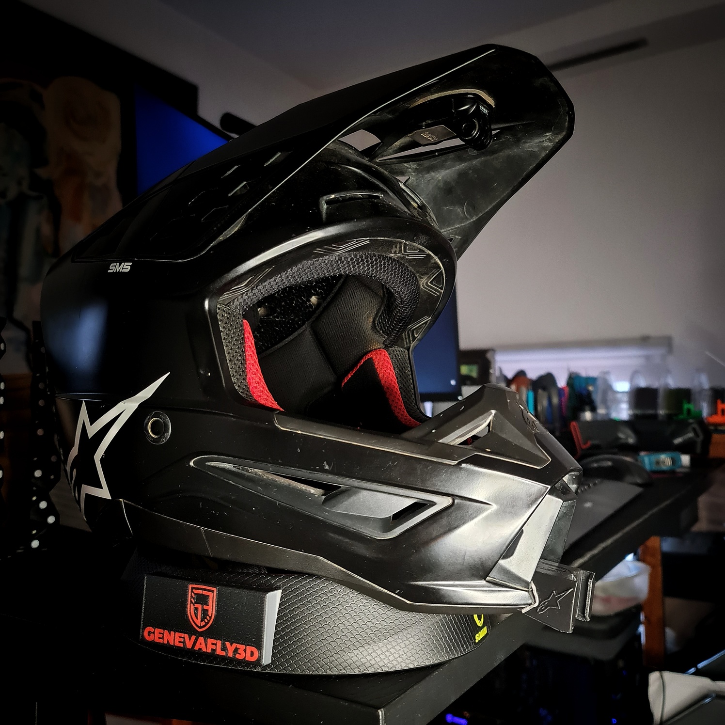 ALPINESTARS SUPERTECH M5
GoPro chin mount