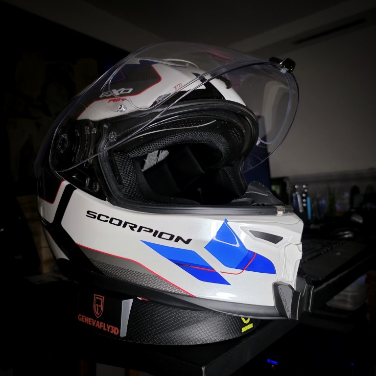 SCORPION EXO-520
GoPro chin mount