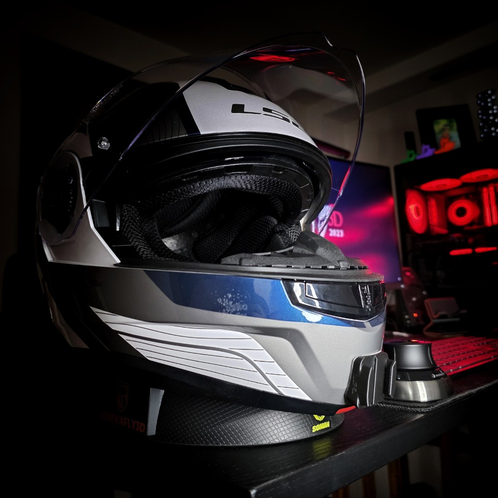 LS2 STROBE II
GoPro chin mount