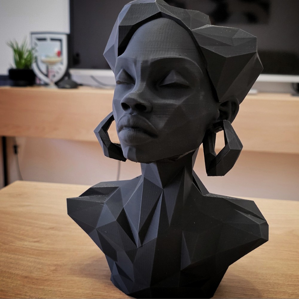 Afrička žena
dekorativna figura