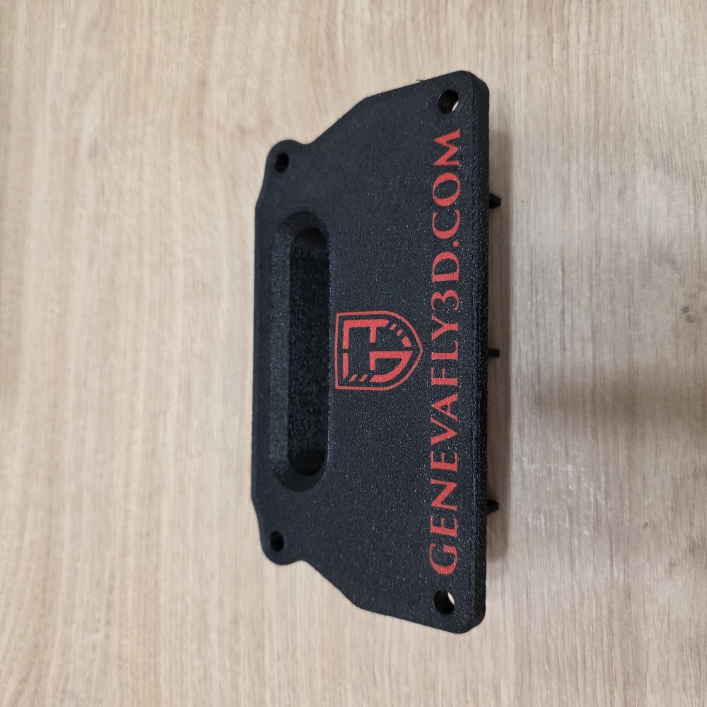 TMax 560 FLAT AirBox
poklopac filtera vazduha