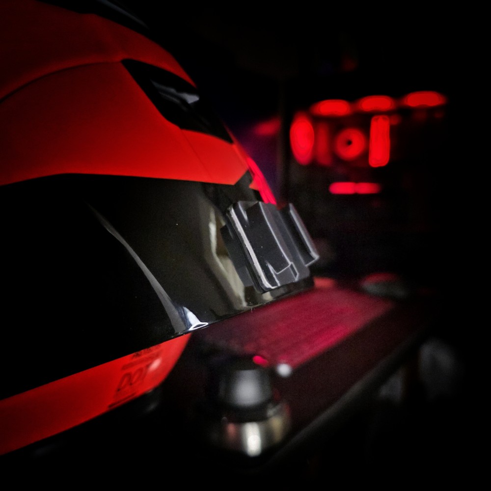 ALPINESTARS SUPERTECH R10
GoPro spoiler mount