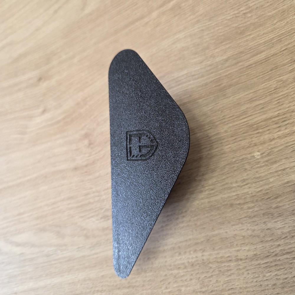 SUZUKI RMZ 250
Čep za zaštitu filtera vazduha
prilikom pranja