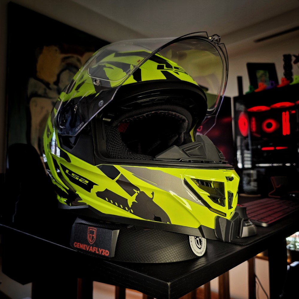 LS2 STORM III
GoPro chin mount